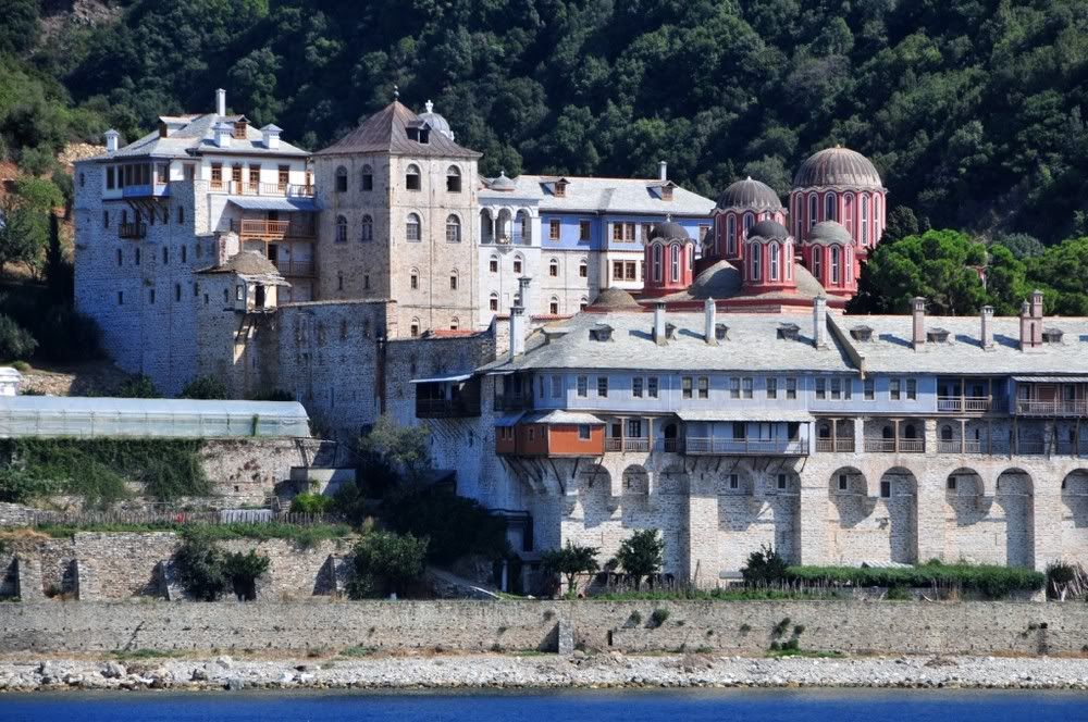 Kloster-auf-Athos-II-a19116963-2.jpg