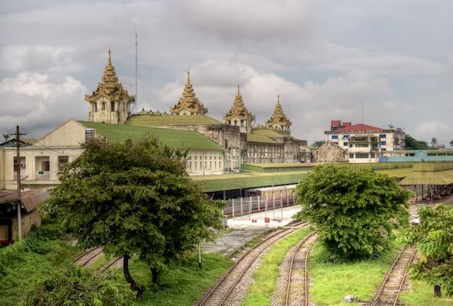 Yangon9.jpg