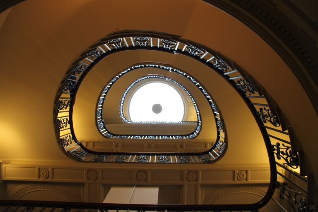 Courtland Gallery,Staircase