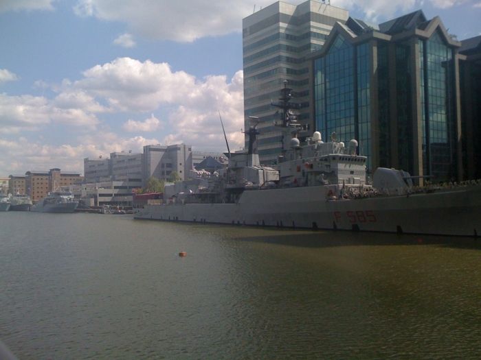 navy,warship