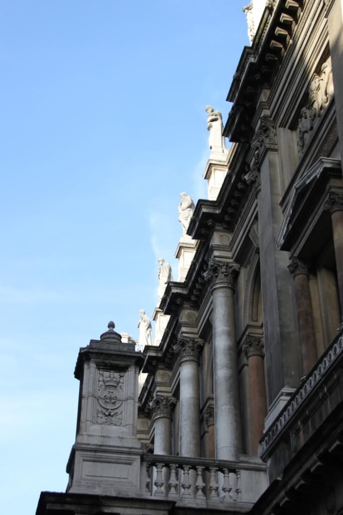 Royal Academy of Arts,Statues,Art,Sculpture,London