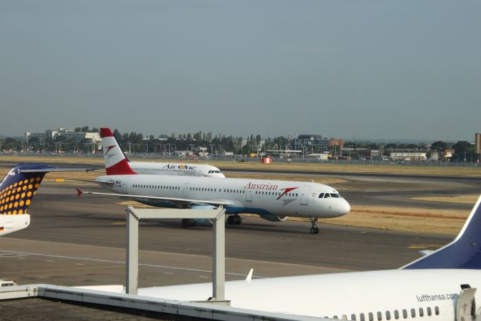 Heathrow,Airplanes,Runway
