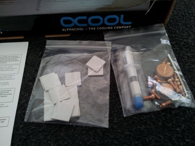 http://i903.photobucket.com/albums/ac240/Henkenator68NL/Alphacool%20Nexxos%206990%20Water%20block%20series/PhotoDetailScrewsPlugsandThermal.jpg http://i903.photobucket.com/albums/ac240/Henkenator68NL/Alphacool%20Nexxos%206990%20Water%20block%20series/PhotoDetailScrewsPlugsandThermal.jpg