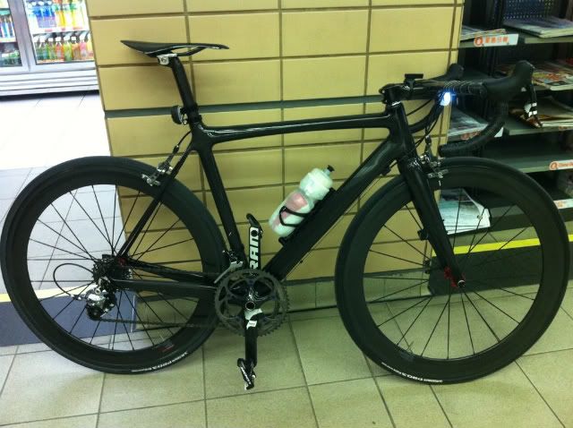 felt f100 road bike